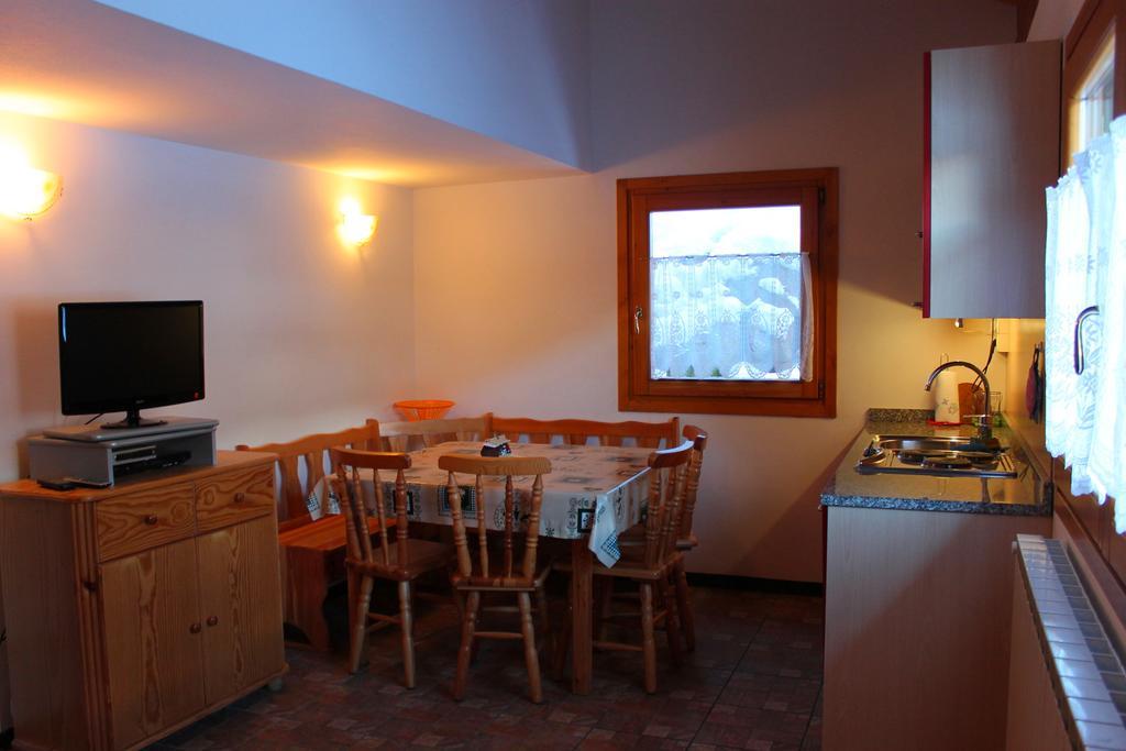 Presanella Apartment Temù